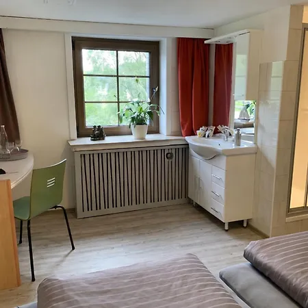 Gasthuis Ruhrpottpension Am Stoeter Witten